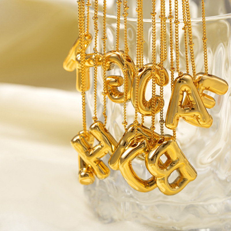 CARLIDANA Bubble 26 Letters Na - огляд і ціна Initial Letter Necklace 18K Gold